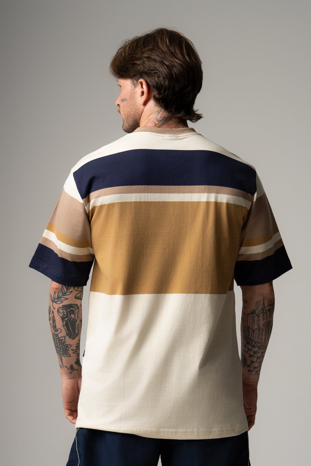 Camisa Listrada Marrom e Azul